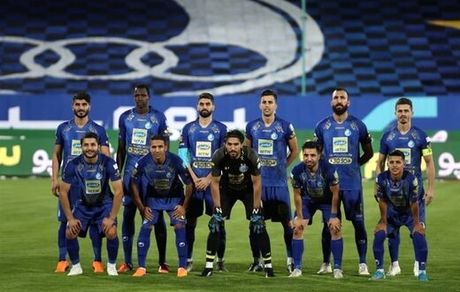 ترکیب احتمالی استقلال مقابل پیکان