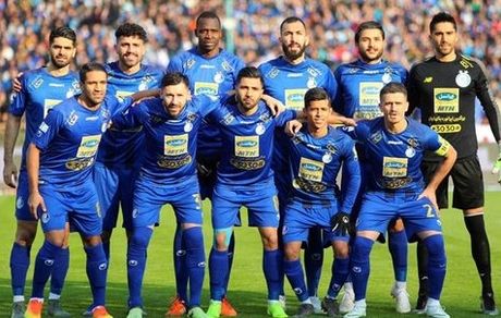 
واکنش باشگاه استقلال به یکی از برنامه‌های صداوسیما؛ نگاه ملی شما دروغ بود!
