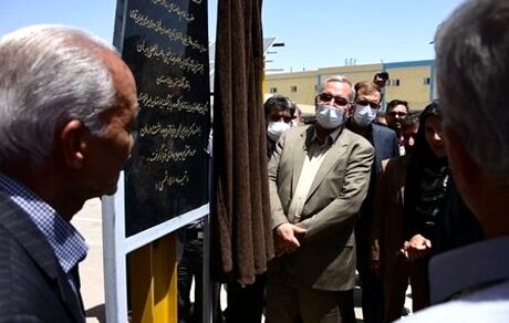 افتتاح بزرگترین نیروگاه خورشیدی بیمارستانی کشور با حضور وزیر بهداشت