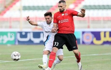 درخواست باورنکردنی مدافع تراکتور از پرسپولیس: ناقابل ۱.۲ میلیون دلار