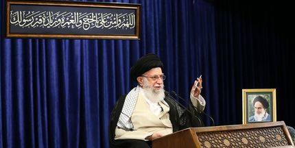 پخش زنده سخنرانی رهبر انقلاب به مناسبت هفته دفاع مقدس