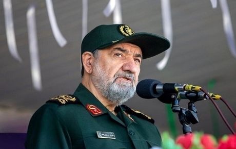 محسن رضایی: رسانه‌ها پیگیر زمان آغاز جنگ نباشند
