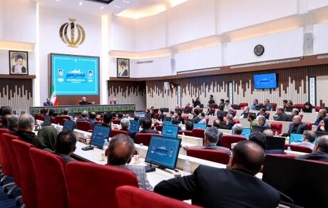 به دنبال احقاق حق و شایسته گزینی هستم / با کمک هم به دنبال ساخت ایران هستیم