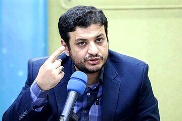 عربستان، رائفی پور را بازداشت کرد / وزارت خارجه: در تلاش برای بازگرداندن او هستیم