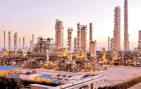افزایش ظرفیت تولید سالانه محصولات پتروشیمی در دولت چهاردهم به ۱۰۰ میلیون تن