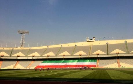 سازمان لیگ: دیدار پیکان و پرسپولیس با درخواست پیکانی‌ها به ورزشگاه آزادی منتقل شد / باشگاه پیکان: ما چنین خواسته‌ای نداشتیم