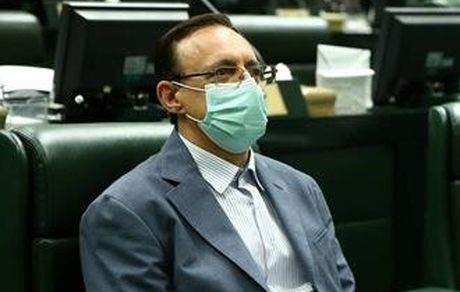 انتقاد وحیدی از اجرا نشدن قانون رتبه بندی معلمان