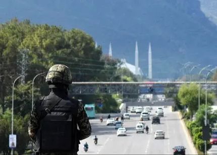 ورود هیات ۳۰ نفره از مقام‌های آمریکا به اسلام‌آباد پاکستان برای مذاکره با ایران