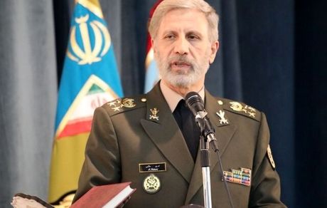 فرمانده کل ارتش: ارتش آماده مقابله با تهدیدات در هر سطحی است
