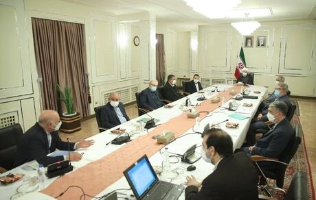 افراد سالمند و کادر درمان اولویت دریافت واکسن کرونا