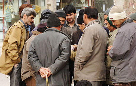 بکارگیری اتباع خارجی غیر مجاز را اعلام کنید