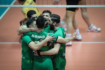 لبنیات هراز آمل به نیمه نهایی لیگ برتر والیبال صعودکرد