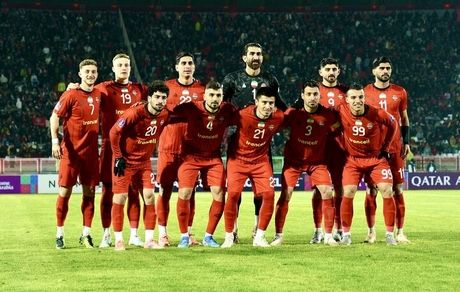 باشگاه تراکتور برای دیدار با استقلال با چارتر به یزد می‌رود