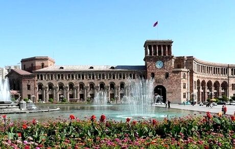  رئیس‌جمهوری ارمنستان درخواست استعفای پاشینیان را پذیرفت