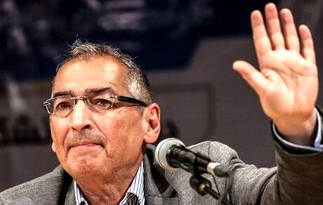 زیباکلام: اصولگرایان سال۱۴۰۰ میوه برجام را خواهند چید