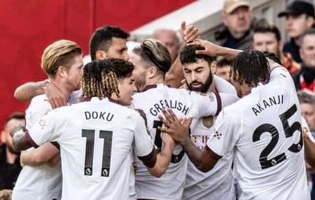 رقابت جذاب قهرمانی در لیگ برتر: منچسترسیتی برد و در تعقیب آرسنال ماند