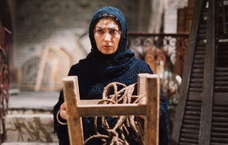 بازیگر معروف سینما در کماست