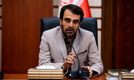 انتقاد از تشریفات اداری پیچیده برنامه‌های فرهنگی مدارس