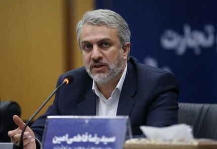 فاطمی امین: افزایش قیمت خودرو متاثر از بازار است