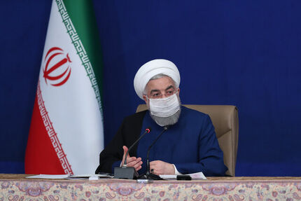 روحانی: به امید واکسن نباید مراقبت‌ها کاهش یابد