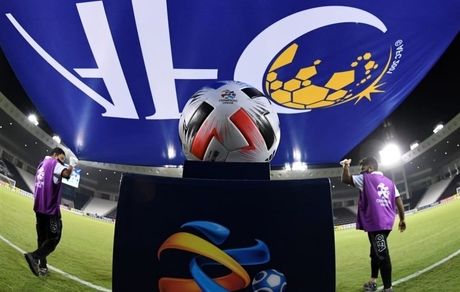 مجوز حرفه‌ای چهار تیم صادر شد