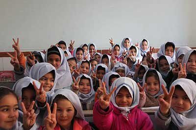 ۶۷۰ هزار دانش‌آموز افغانستانی در ایران تحصیل می‌کنند