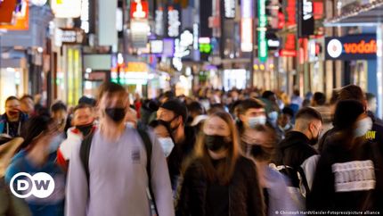 اوج گیری دوباره کرونا در آلمان، ماسک بزنید اجباری می‌شود