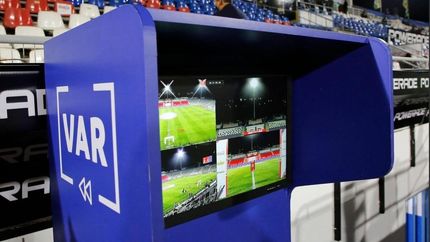 مخالفت فیفا با برگزاری هفته‌های پایانی لیگ برتر با VAR