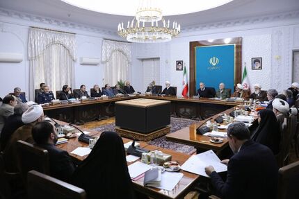 رئیس جمهور: اگر راه و مسیر ما حق است، پس قطعاً نباید باکی از نقد داشته باشیم