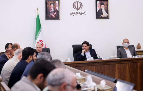 معاون اول رئیس جمهور: ترانزیت می تواند به اندازه نفت برای کشور درآمد داشته باشد