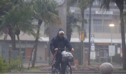 ۶۰ مصدوم بر اثر طوفان نان‌مادول در ژاپن