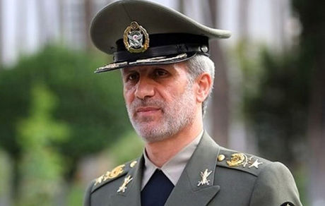 خبر خوش وزیر دفاع درباره افزایش حقوق کارکنان نیروهای مسلح در سال ۱۳۹۹