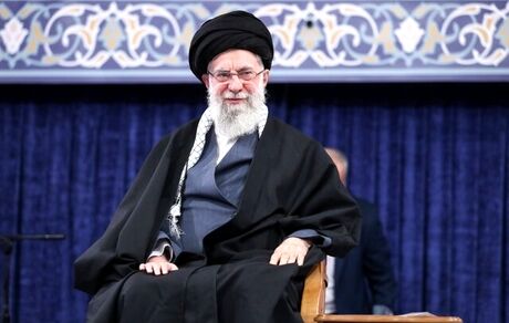 رهبر معظم انقلاب: همه ۳ دسته جان‌باختگان را بچه‌های خود می‌دانیم /  تعیین قبلی نتیجه مذاکره ابلهانه است