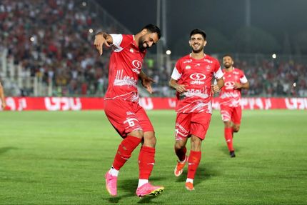 پرسپولیس با برد به استقبال دربی رسید / وار علیه یک گل و پنالتی سرخ‌ها
