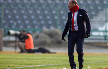 کالدرون بازیکن جدید به پرسپولیس معرفی کرد