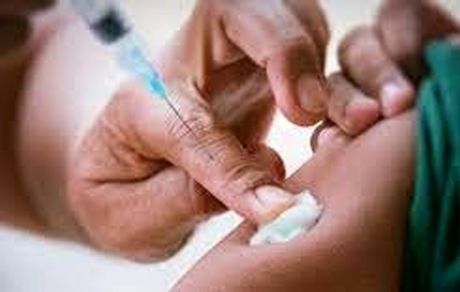 هند فعلا برنامه ای برای تزریق واکسن یادآور کرونا ندارد