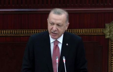 اردوغان: با تمام امکاناتمان در کنار جمهوری آذربایجان هستیم