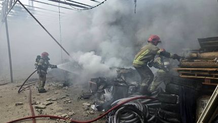 مصدومیت ۲ نفر در آتش سوزی در پتروشیمی بوشهر