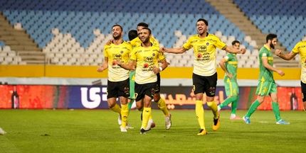 برد جنجالی سپاهان مقابل صنعت نفت آبادان / یک گل مشکوک کافی بود