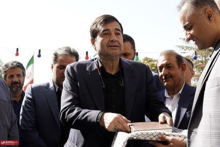 وزیر ورزش و جوانان به پاریس رفت