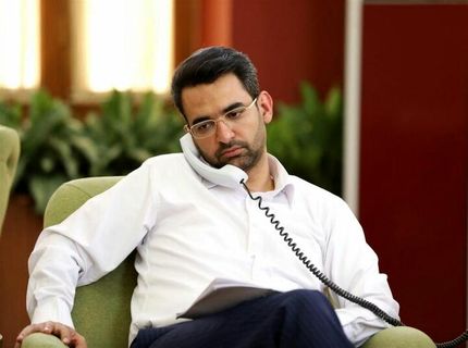 وزیر ارتباطات اعلام کرد: تسهیلات ۵۰۰ میلیارد تومانی برای فروش گوشی قسطی به مردم