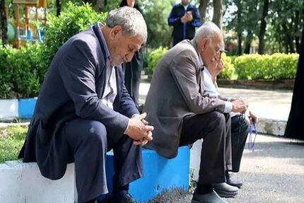 اسفندماه، بازنشستگان سه بار دریافتی خواهندداشت