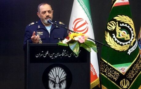 وزیر دفاع: تحولات پرسرعت در نظام بین‌الملل نشانه افول آمریکاست / تصور دشمنان برای مدیریت جهان با تفکر داعشی باطل است