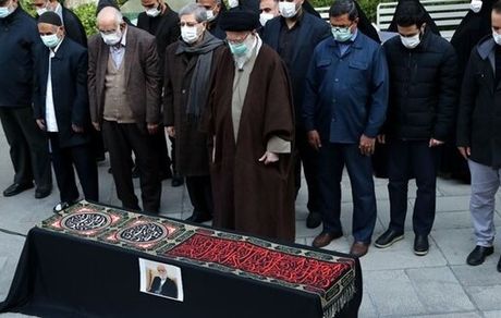 پیکر مرحوم عباس شیبانی با اقامه نماز رهبر انقلاب تشییع شد