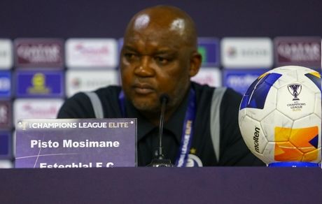 سرمربی استقلال: می‌توانستیم برنده باشیم / بازیکنانم خوب بودند