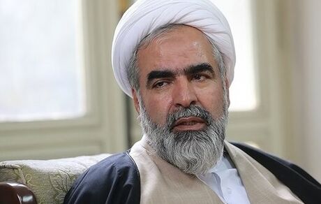 سرانجام یک روحانی که روی منبر به رهبر انقلاب توهین کرد