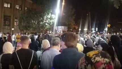 گروهی از همدانی‌ها در اعتراض به قطعی آب تجمع کردند