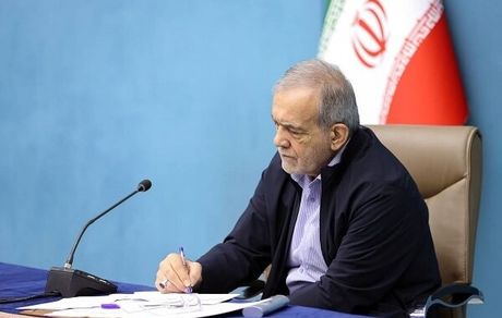 رئیس جمهور: هستیم بر آن عهد که بستیم
