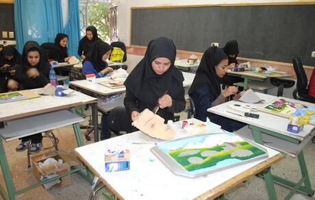 فعالیت هنرستان‌ها در پنج شنبه‌ها مانعی ندارد