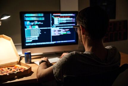 قبل از نگاه کردن به مانیتور، ضد آفتاب بزنید!